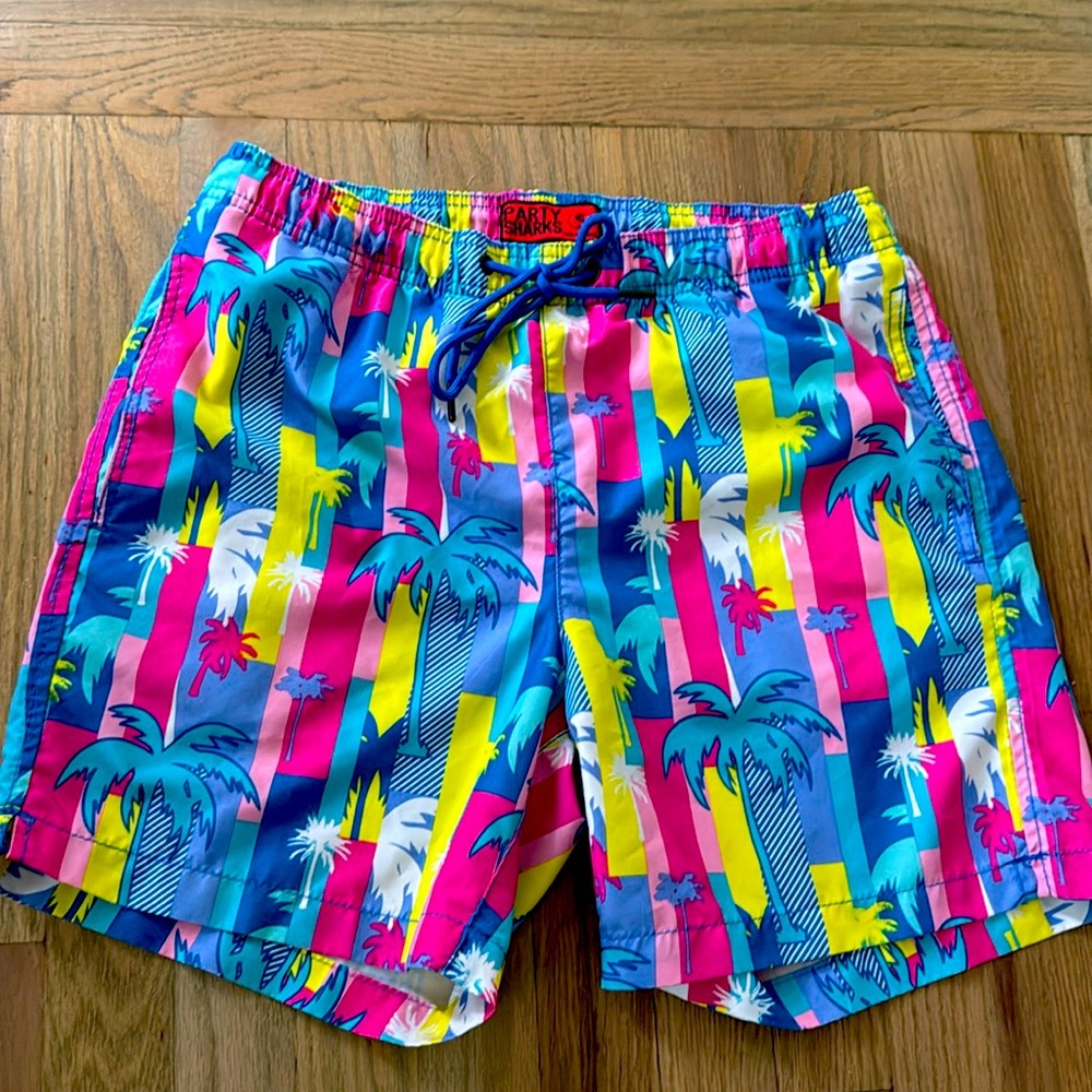 Party Sharks Men’s Size s Swim Trunks Palm trees bright swimsuit lined pockets